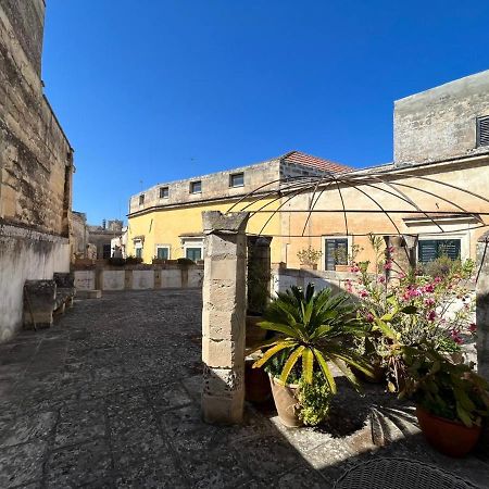 Massa House Panzió Lecce Kültér fotó